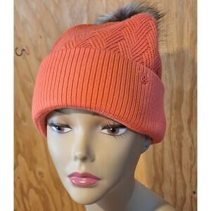 NWT Lululemon Sherpa Weave Pom Beanie OS Coral Lined Faux Fur Outdoor Winter